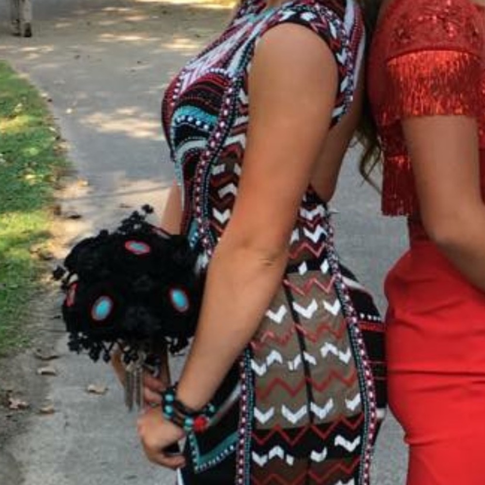 Prom dress - Picture 2 of 3